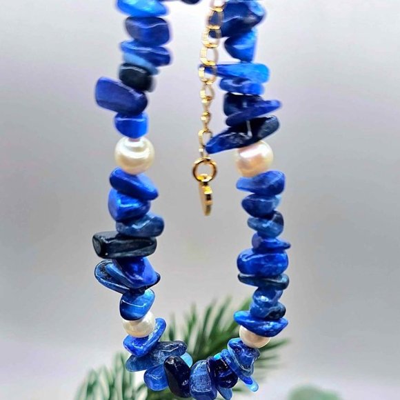 Nature Blue Kyanite Chips White Pearl Adjustable Bracelet - Picture 10 of 10